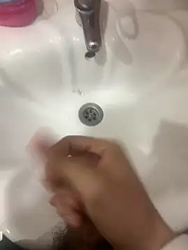 Wassimdz410 online show from March 9, 2026, 9:13 am