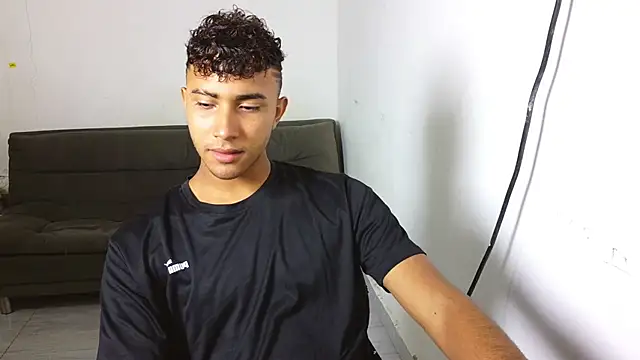 naugthy boy88 online show from April 13, 2026, 12:14 am