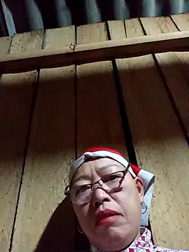 Snapshot of Agnes-baby chatting on February 17, 2026, 10:40 pm Agnes-baby online show from February 17, 2026, 10:40 pm