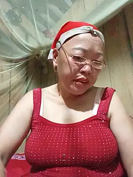 Snapshot of Agnes-baby chatting on May 26, 2026, 2:48 pm Agnes-baby online show from May 26, 2026, 2:48 pm