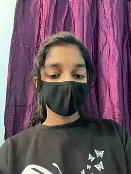 HotxAnamika online show from February 7, 2026, 10:01 am