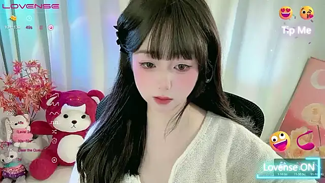 CLaire-5 online show from February 18, 2026, 7:06 am