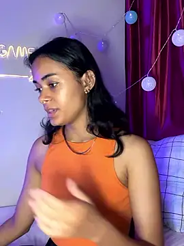 Iam Lyan  online show from January 18, 2026, 7:50 pm