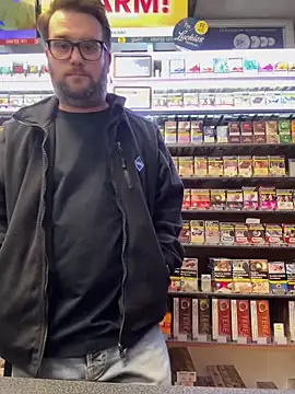 Dominic2295 online show from February 23, 2026, 5:09 am