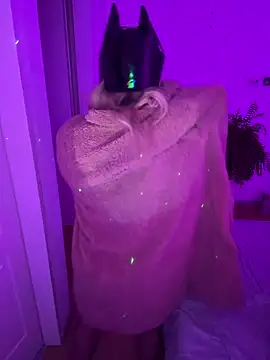 Snapshot of hexaxex chatting on February 5, 2026, 3:24 am hexaxex online show from February 5, 2026, 3:24 am