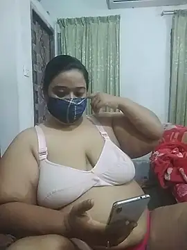 momo loves online show from March 14, 2026, 5:52 pm