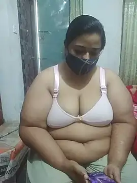 momo loves online show from February 20, 2026, 10:17 am