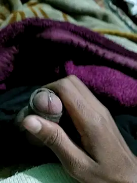 lailaa077 online show from January 17, 2026, 10:57 pm