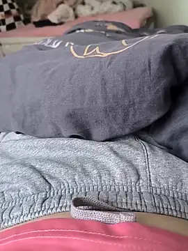 Slut18y online show from March 22, 2026, 1:12 pm