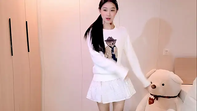 iiiiiiiiiu online show from January 12, 2026, 3:19 pm