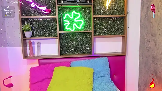 Snapshot of Hiddenhotcake chatting on January 5, 2026, 8:01 pm Hiddenhotcake online show from January 5, 2026, 8:01 pm