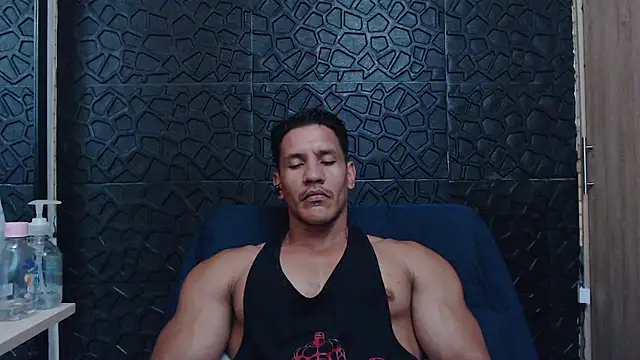 viktor herrera online show from January 13, 2026, 7:40 pm