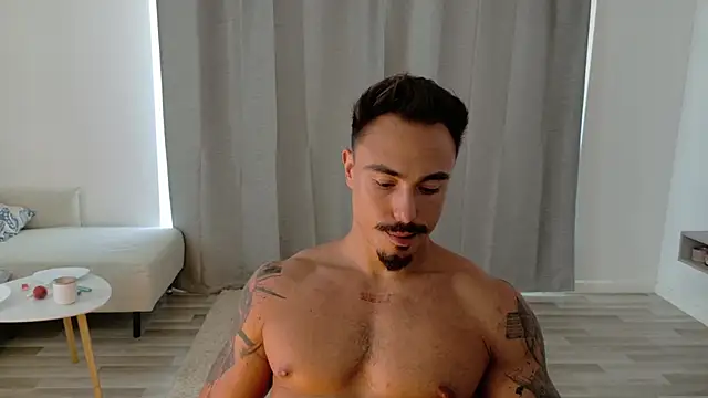 Snapshot of Master_Lukas chatting on June 19, 2026, 11:49 am Master Lukas online show from June 19, 2026, 11:49 am