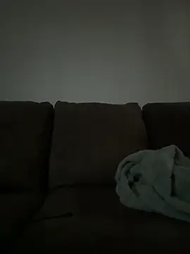 jojosbizarrelyf online show from April 6, 2026, 12:17 am