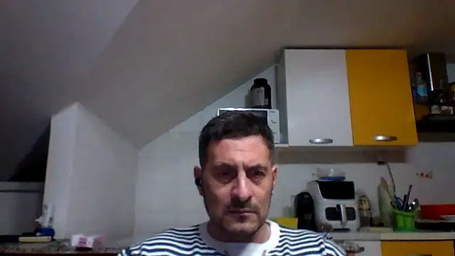 colosone online show from March 10, 2026, 9:52 pm