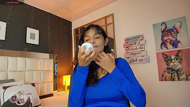 gaby jazmin online show from April 15, 2026, 11:49 am