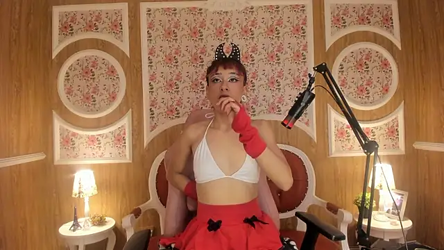 Snapshot of sweetkinkykloe chatting on January 14, 2026, 8:01 pm sweetkinkykloe online show from January 14, 2026, 8:01 pm