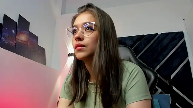 Ariana Montiel online show from January 15, 2026, 8:34 pm