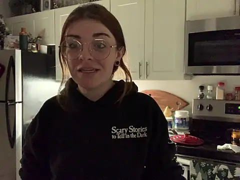 Snapshot of Intothewoodswego chatting on January 19, 2026, 1:42 am Intothewoodswego online show from January 19, 2026, 1:42 am