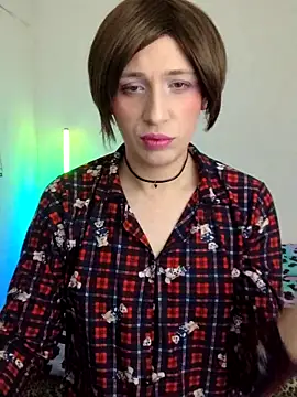 HoneyValentine online show from February 2, 2026, 8:41 pm