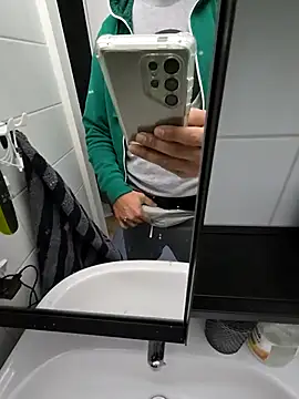 benford2026 online show from January 14, 2026, 7:34 am