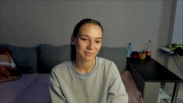 Snapshot of AnnaMized chatting on January 12, 2026, 1:12 am AnnaMized online show from January 12, 2026, 1:12 am