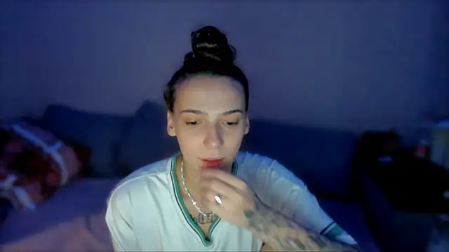 Snapshot of AnnaMized chatting on January 9, 2026, 8:54 am AnnaMized online show from January 9, 2026, 8:54 am