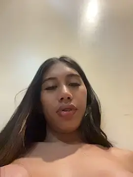 Snapshot of bigmeatcock_luna chatting on July 5, 2026, 6:26 pm bigmeatcock luna online show from July 5, 2026, 6:26 pm