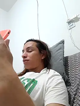 Snapshot of ofjuliaa chatting on February 23, 2026, 8:09 pm ofjuliaa online show from February 23, 2026, 8:09 pm