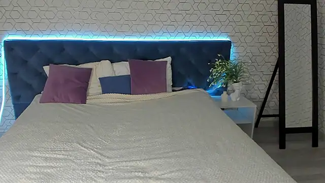 Snapshot of desiree_doll chatting on February 25, 2026, 1:17 am desiree doll online show from February 25, 2026, 1:17 am