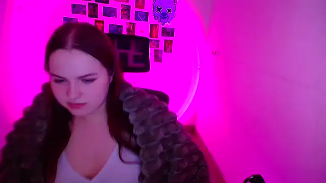 Kitty Mia Kitty online show from February 15, 2026, 6:47 am