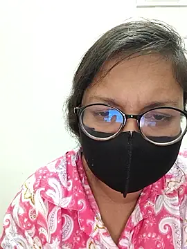 piryasharma005 online show from March 2, 2026, 2:13 pm