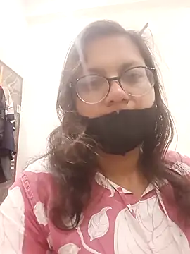 Snapshot of piryasharma005 chatting on February 27, 2026, 6:30 pm piryasharma005 online show from February 27, 2026, 6:30 pm