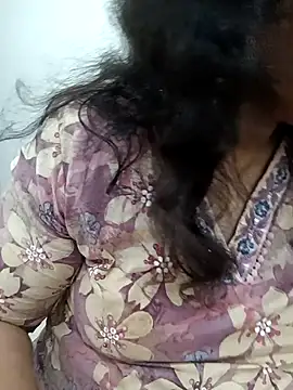 Snapshot of piryasharma005 chatting on January 31, 2026, 7:34 pm piryasharma005 online show from January 31, 2026, 7:34 pm