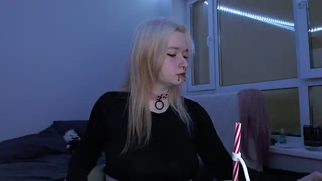 Rizebigboobs online show from January 8, 2026, 3:07 pm