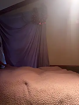 Tamiii420 online show from February 13, 2026, 1:22 pm