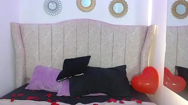 Snapshot of Angel_adrien chatting on February 14, 2026, 1:11 pm Angel adrien online show from February 14, 2026, 1:11 pm