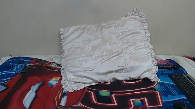 Snapshot of BBWDDD chatting on April 23, 2026, 6:53 pm BBWDDD online show from April 23, 2026, 6:53 pm