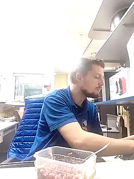 Snapshot of yurii_magic chatting on February 6, 2026, 12:12 pm yurii magic online show from February 6, 2026, 12:12 pm