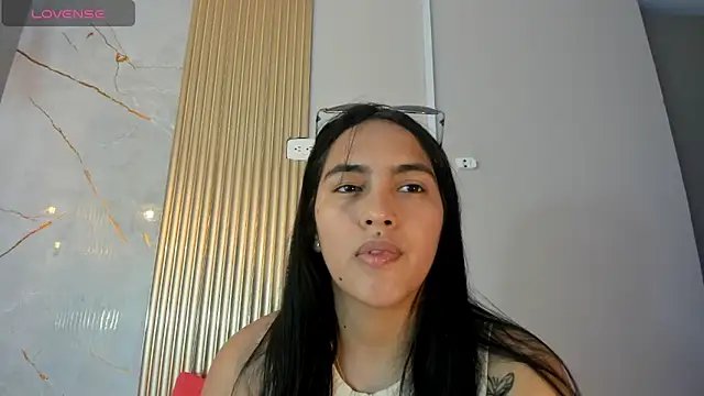 Snapshot of AlanaBlair_ chatting on February 13, 2026, 7:36 pm AlanaBlair online show from February 13, 2026, 7:36 pm