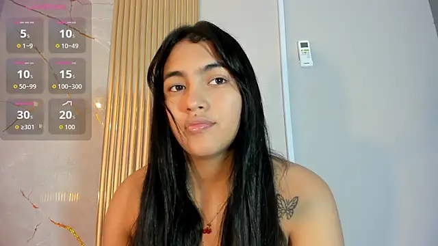 Snapshot of AlanaBlair_ chatting on February 15, 2026, 12:48 pm AlanaBlair online show from February 15, 2026, 12:48 pm