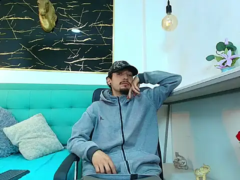 Juan-Jose69 online show from January 9, 2026, 3:35 am