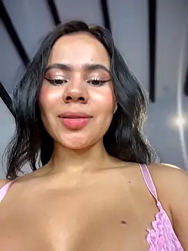 Snapshot of KittiKateXXX chatting on February 7, 2026, 9:45 pm KittiKateXXX online show from February 7, 2026, 9:45 pm