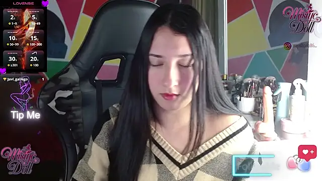 Mysticdooll69 online show from January 12, 2026, 11:20 pm