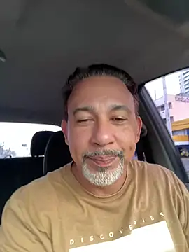 Snapshot of fabbronxer chatting on March 3, 2026, 7:10 pm fabbronxer online show from March 3, 2026, 7:10 pm