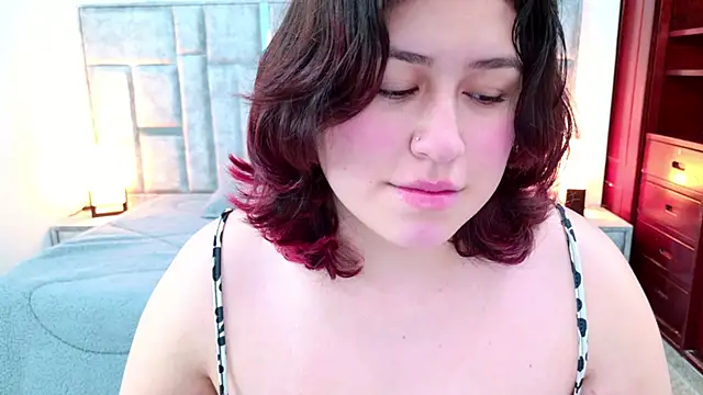 Snapshot of azul_veraa chatting on February 27, 2026, 12:27 pm azul veraa online show from February 27, 2026, 12:27 pm