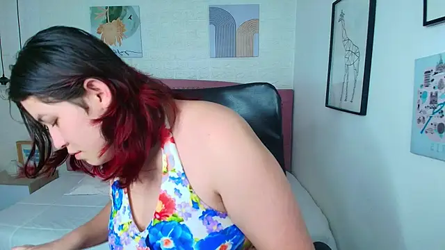 Snapshot of azul_veraa chatting on January 16, 2026, 12:20 pm azul veraa online show from January 16, 2026, 12:20 pm