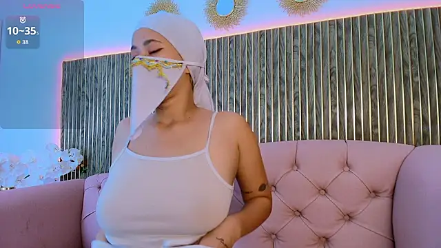 Snapshot of Rashid_Farah111 chatting on February 18, 2026, 11:17 am Rashid Farah111 online show from February 18, 2026, 11:17 am