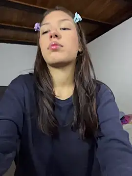 Kitty20205 online show from April 18, 2026, 4:48 am