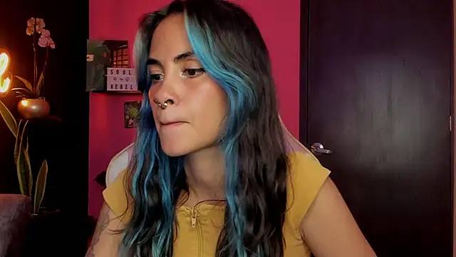 Snapshot of azula_lillet chatting on January 7, 2026, 9:09 pm azula lillet online show from January 7, 2026, 9:09 pm